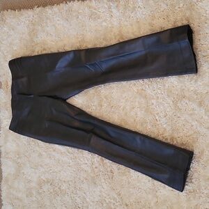 LEATHER PANTS